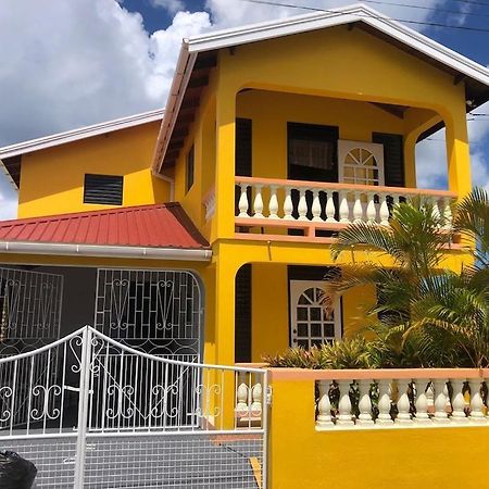 Вілла Donamae 2 Story Barbados House Бриджтаун Екстер'єр фото